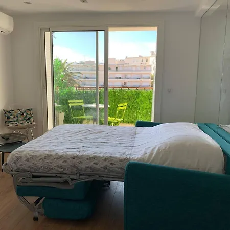 Two Bedroom Rouaze Apartment